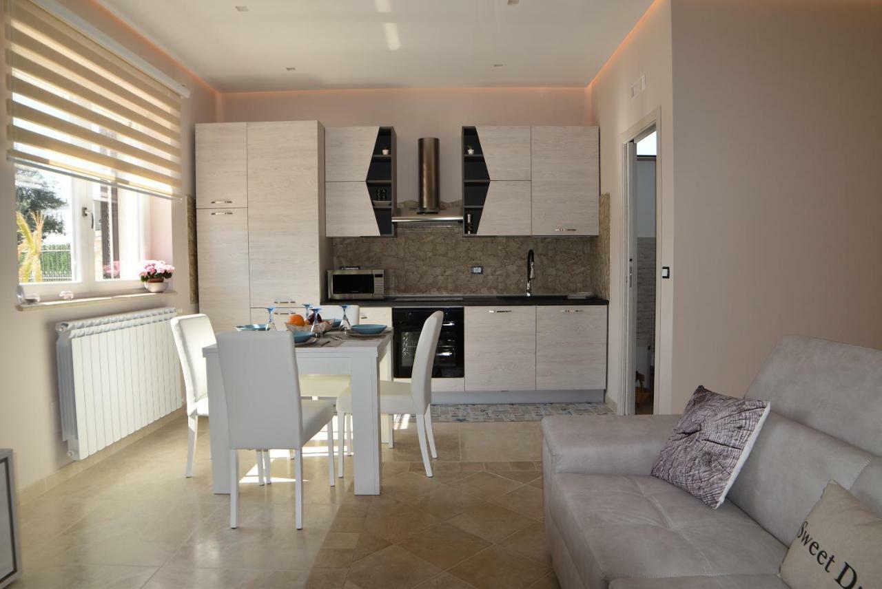 Appartamenti In Villa Alessia Monopoli Exterior photo